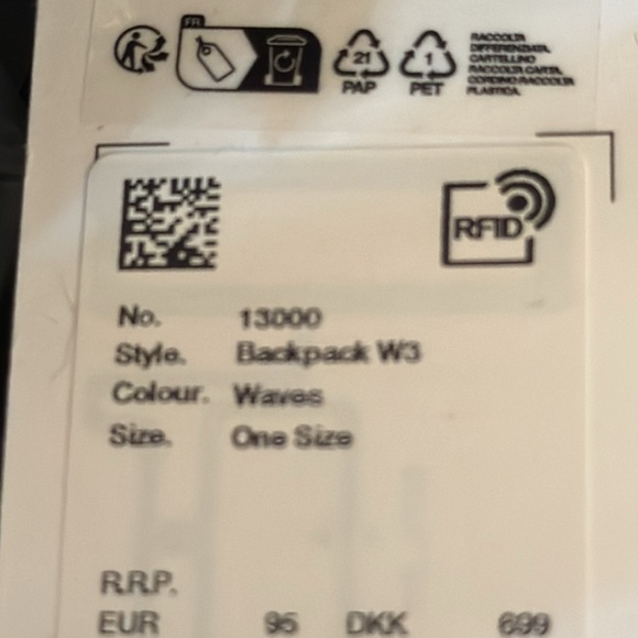 Rains Backpack NWT - Picture 5 of 6